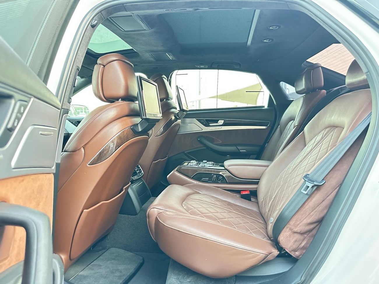 Audi A8 Audi A8L_Gcc_2017_Excellent_Condition _Full option