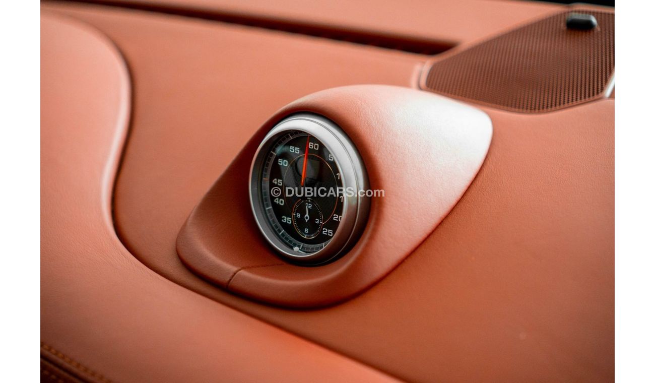 Porsche 911 2010 Porsche 997 / Sport Chrono Plus package / Full-Service History