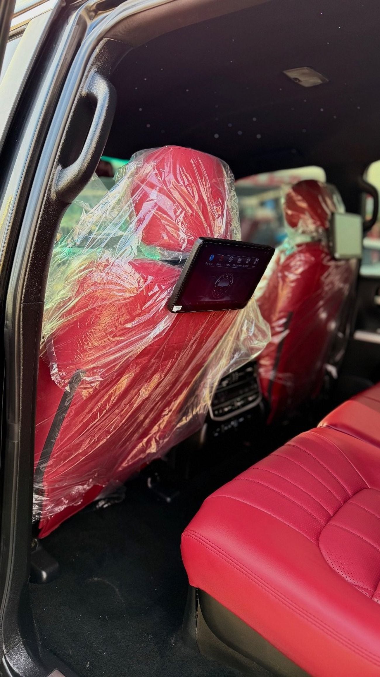 تويوتا لاند كروزر 2019 Model Facelift to 2025 Shape Exterior and Interior Both Very Clean And Perfect Condition