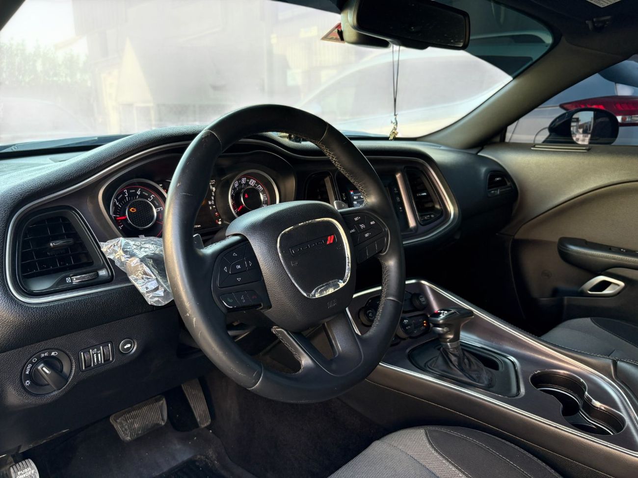 Dodge Challenger 3.6L V6 A/T | 2015 | USA SPECS | Aftermarket Wide Body Kit