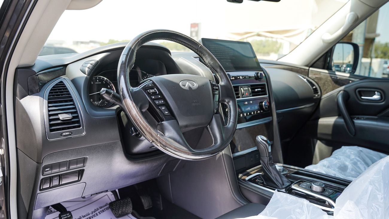 إنفينيتي QX80
