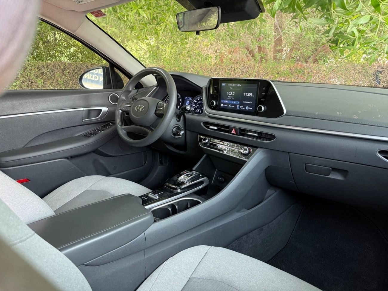 Hyundai Sonata Mid option 2.5L