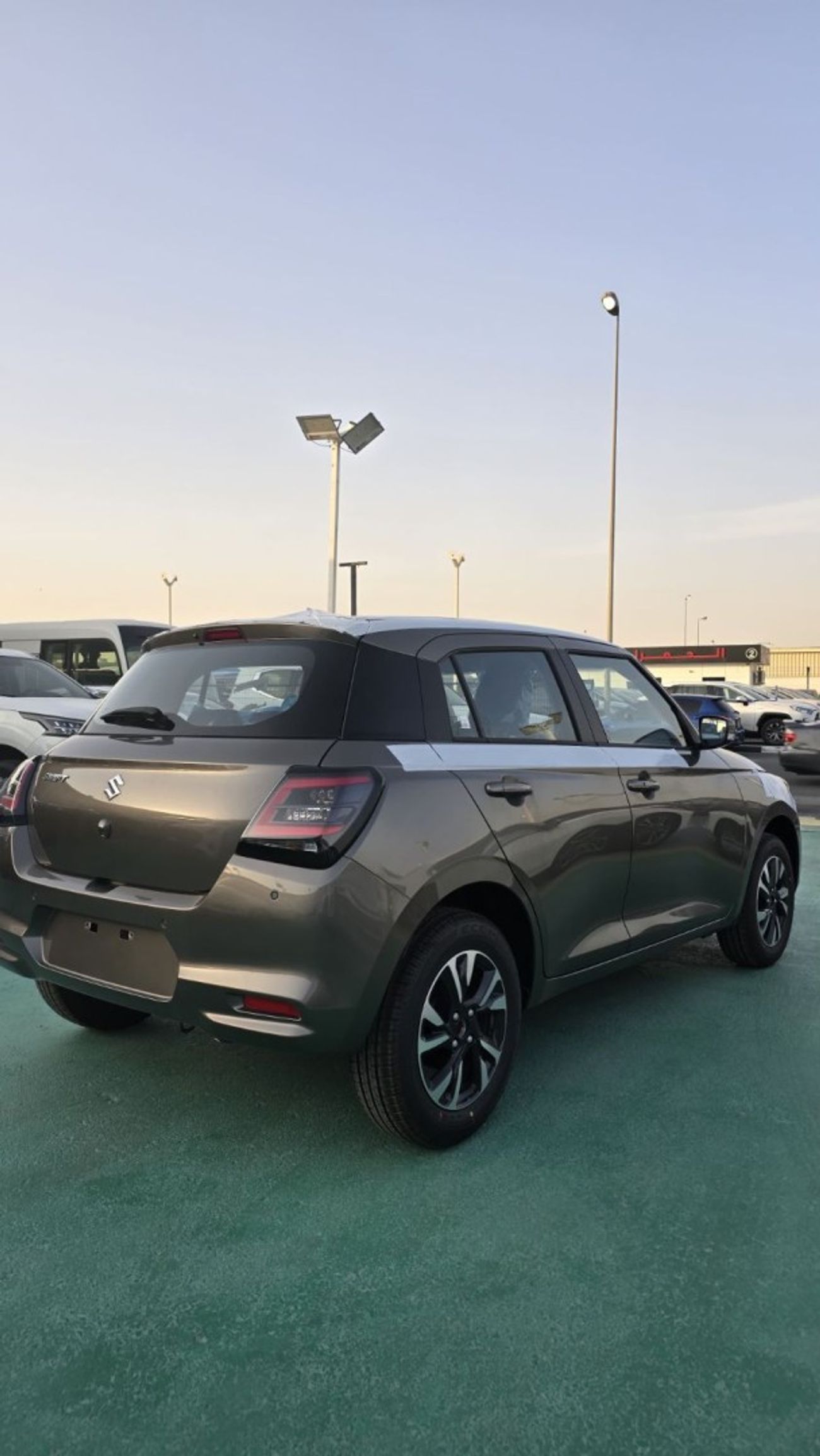 Suzuki Swift GLX 1.2L 2025