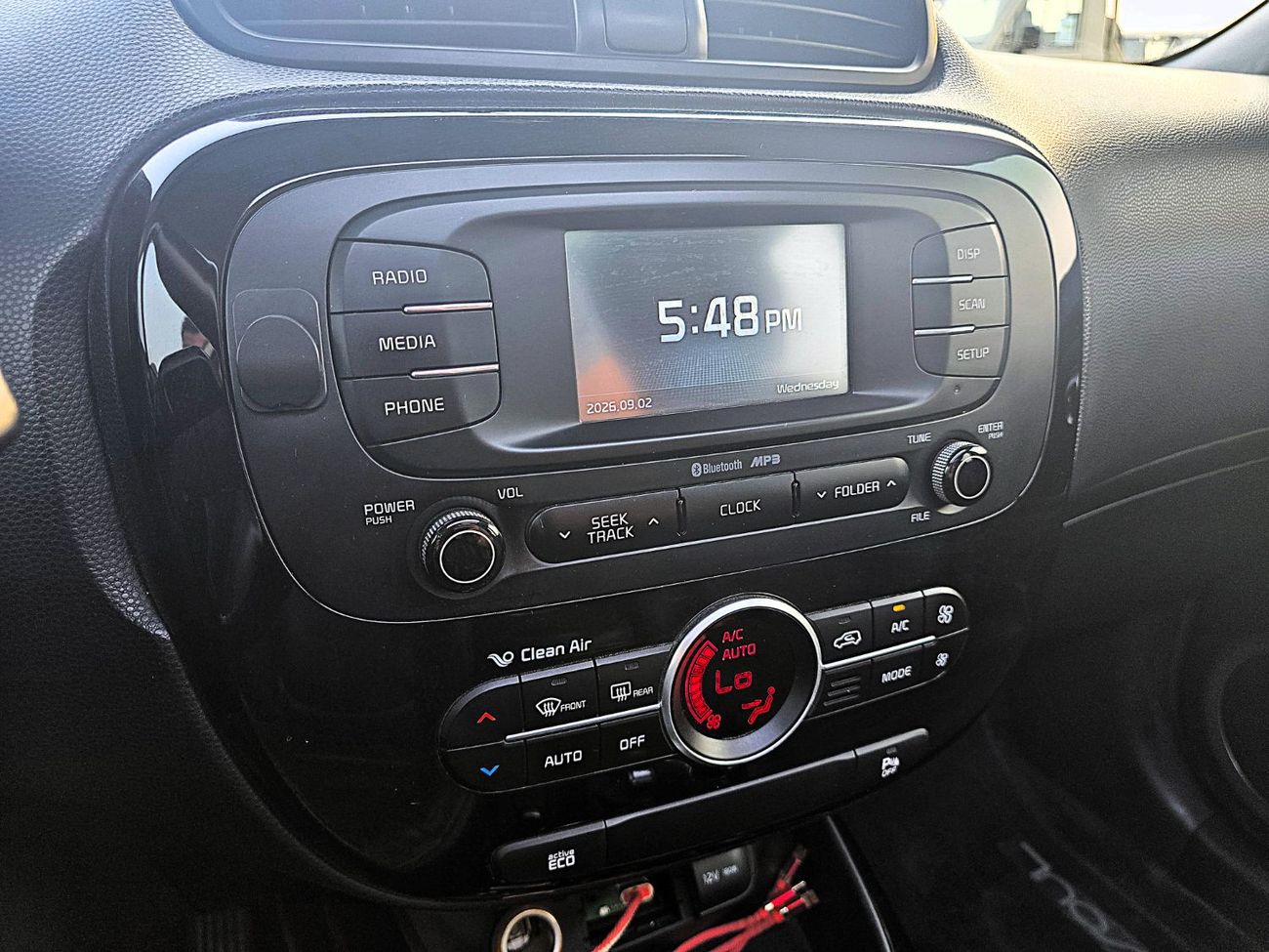 Kia Soul LX USED KIA SOUL 1.6L A/T FWD GCC White Color 2017