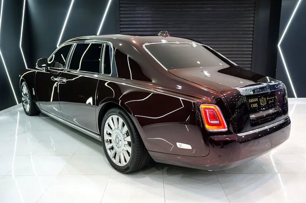 Rolls-Royce Phantom EWB 6.8L Series II, Executive Rear Seats w/ Entertainment, Dealer Warr + Serv!!