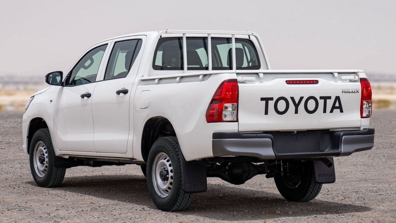 تويوتا هيلوكس GL BAISEC OPTION DIESEL 2.4