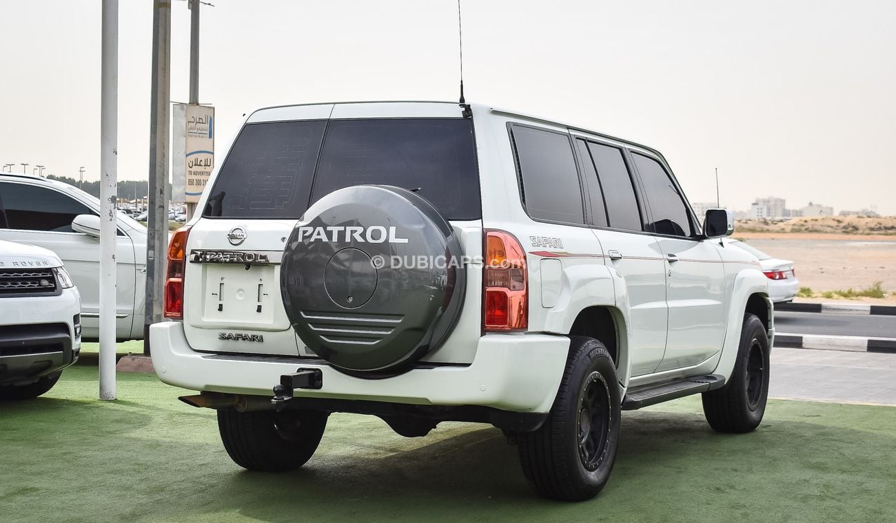 نيسان باترول سفاري