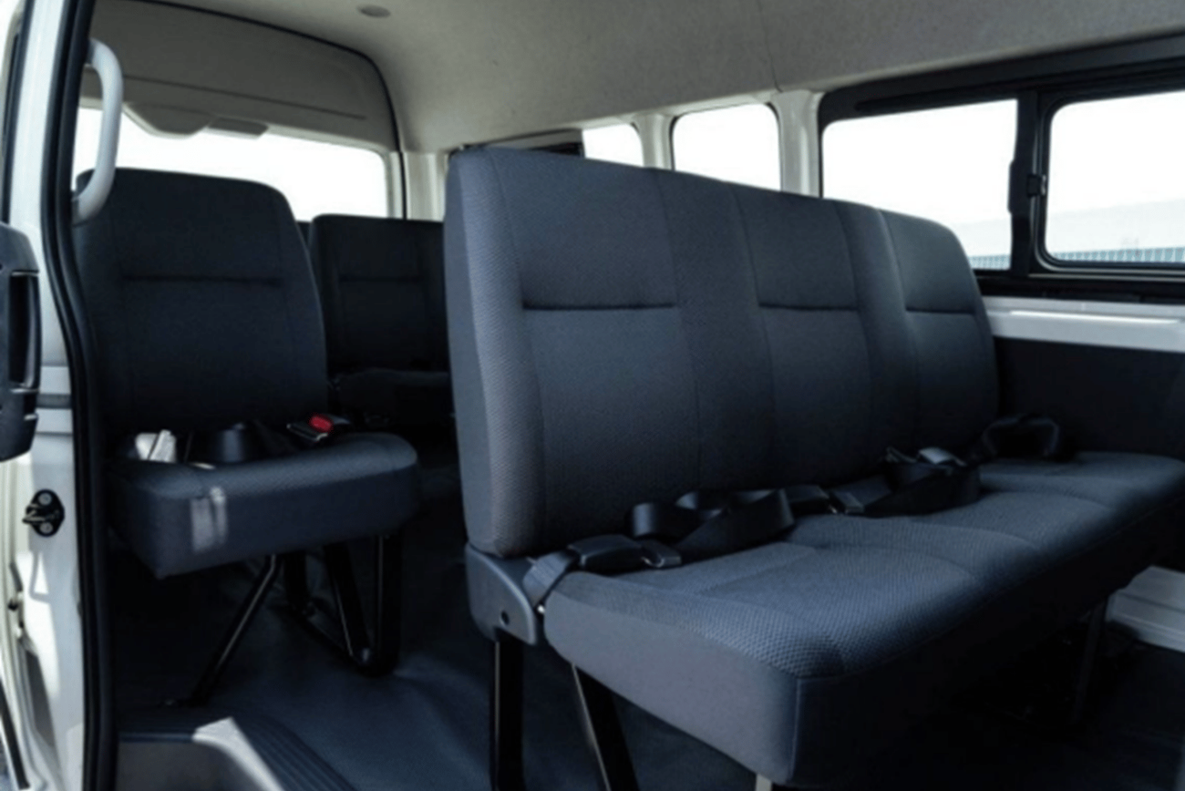 تويوتا هاياس ECTP2M012 - 2025 Toyota Hiace High Roof Passenger Van Old Shape - 3.0L Diesel Manual 15 Seater