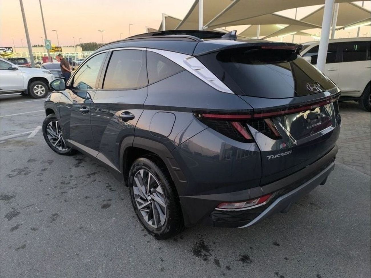 Hyundai Tucson Premium 1.6L 2022 0km full option