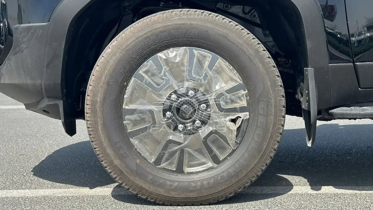 تويوتا برادو GXR 2.4L Turbo Basic NG 4x4 8AT | Brand New