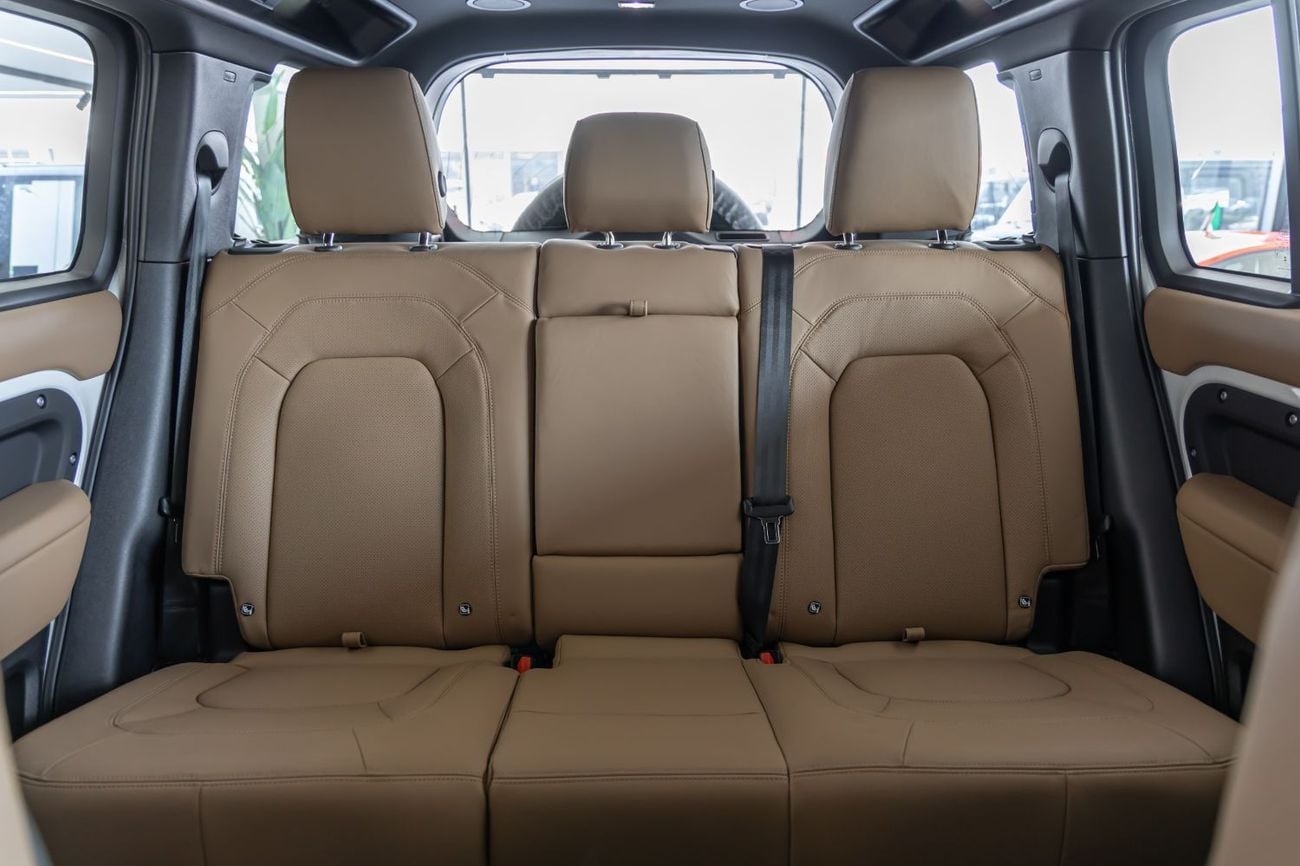 Land Rover Defender Land Rover Defender | 110 X-Dynamic HSE (P400) | GCC Specs | 2026 (Export)