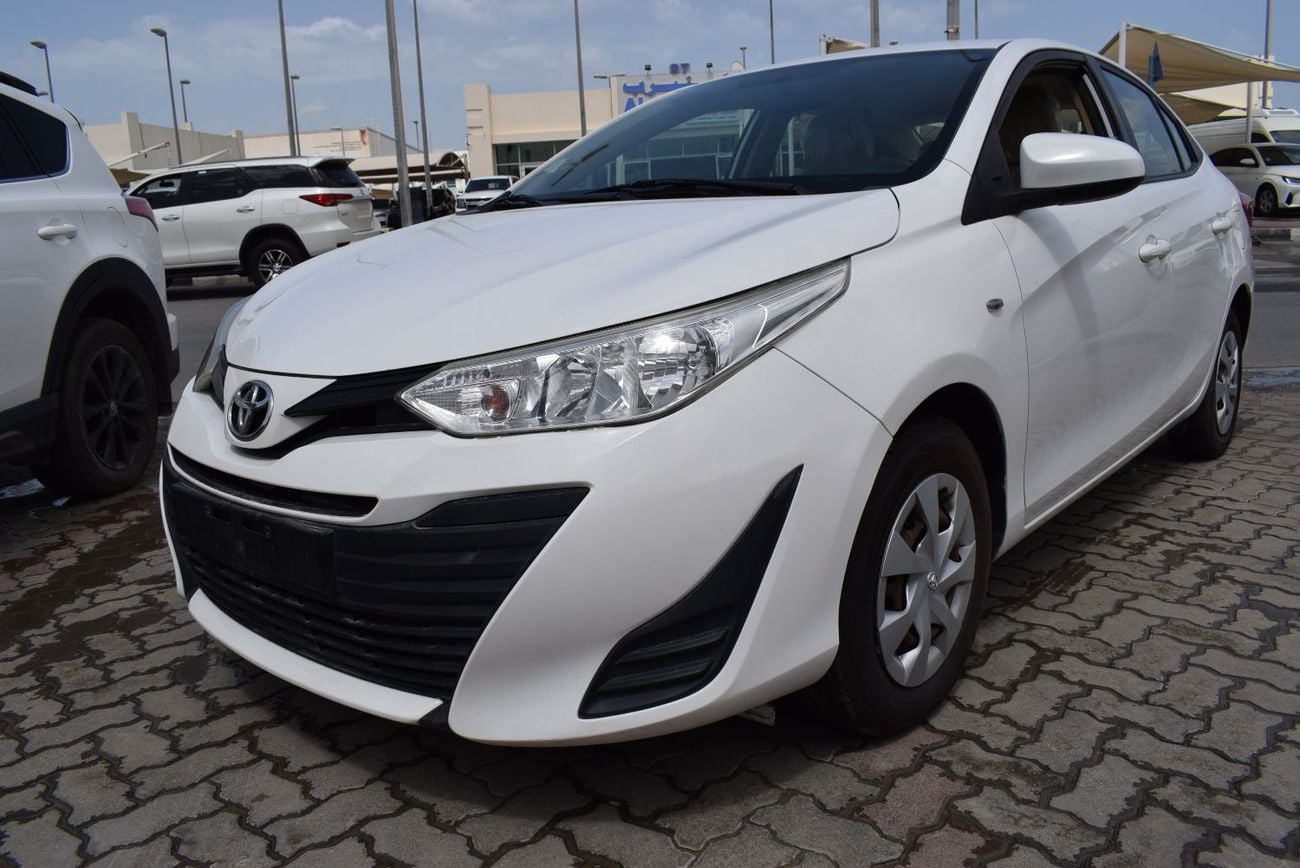 Toyota Yaris SE 1.5L Sedan