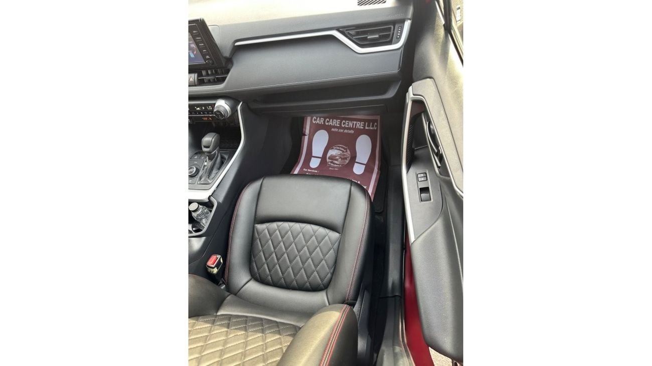 تويوتا راف ٤ LE