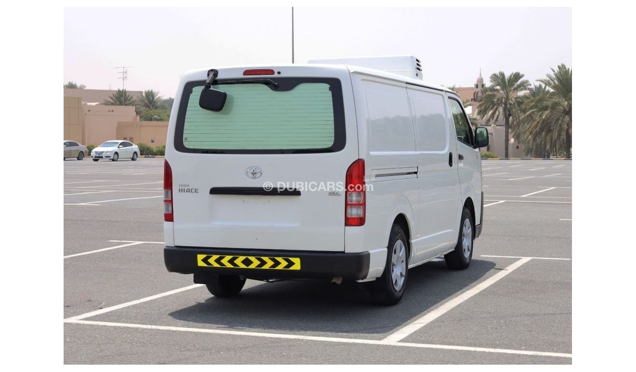 تويوتا هاياس GL - Std سقف SUMMER OFFER 2017  Chiller Van | Petrol - GCC Specs | Excellent Condition