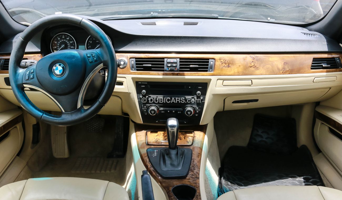 بي أم دبليو 330i i