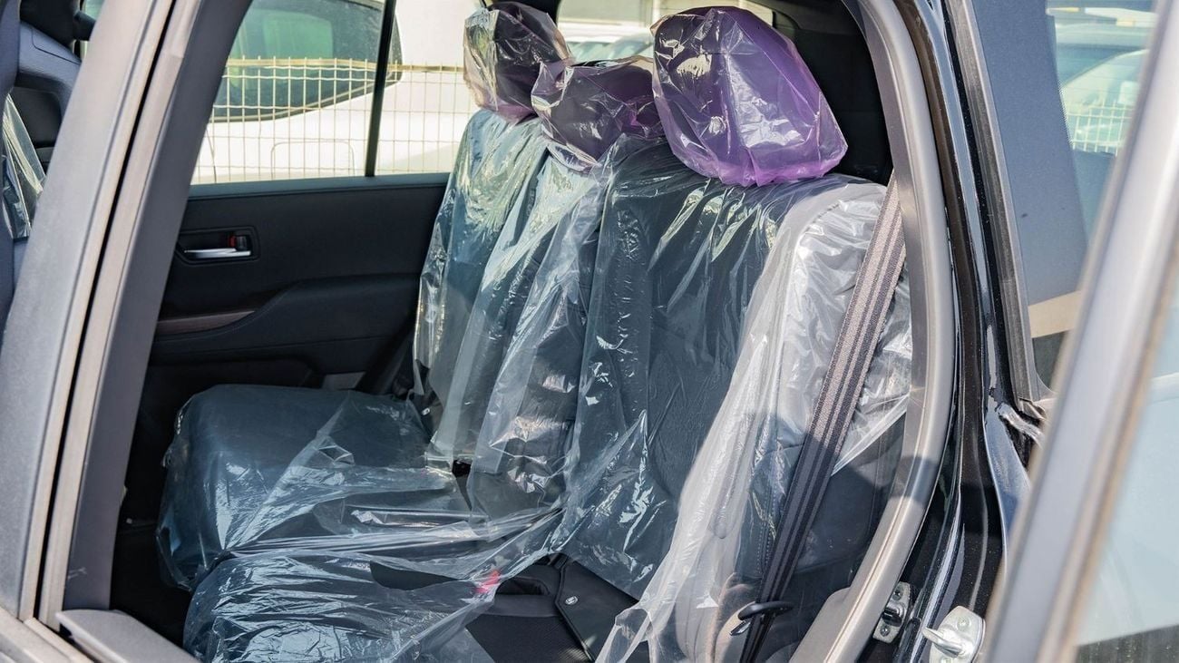 Toyota Land Cruiser 2026 Toyota Land Cruiser 300 GXR 3.3L Twin Turbo Diesel AT (Black)