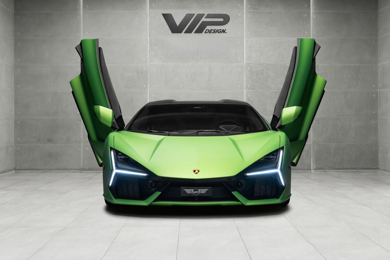 لامبورغيني ريفويلتو 6.5L V12 Hybrid