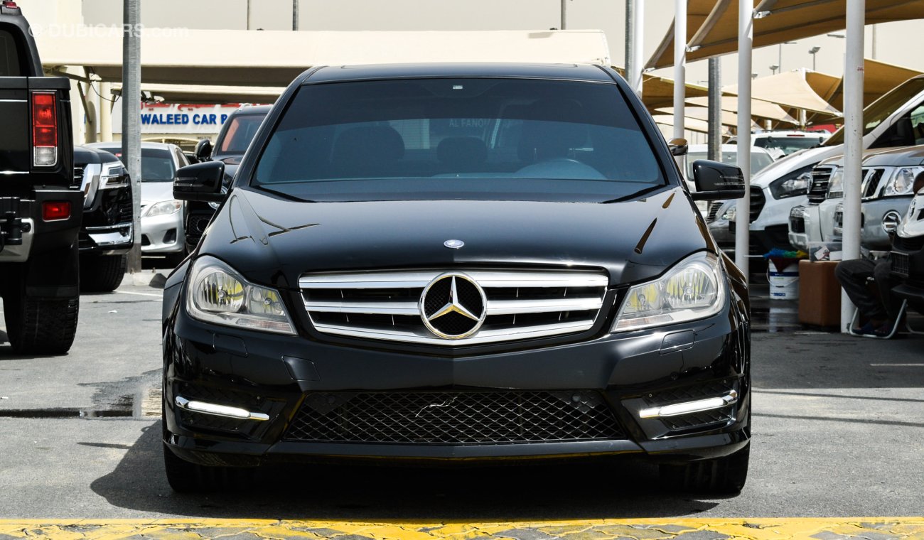 Mercedes-Benz C 300 4Matic