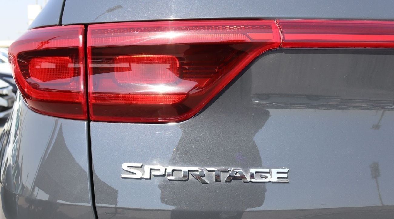 Kia Sportage LX STD EX 2.0L (155 HP) Kia Sportage 2020 GCC in excellent condition, 91,000 km, 2.0L engine, price