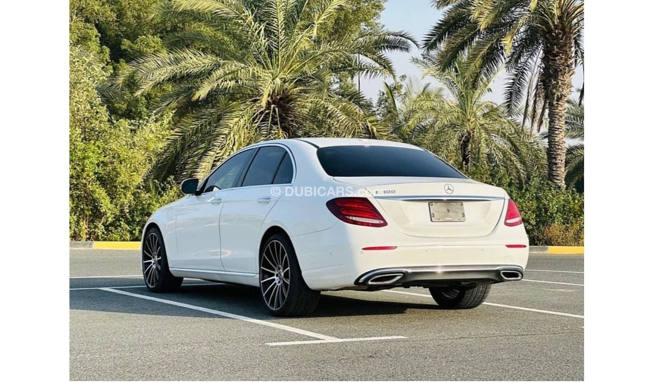 Mercedes-Benz E 350 MERCEDES E350 MODEL 2018 VERY CLEAR CAR