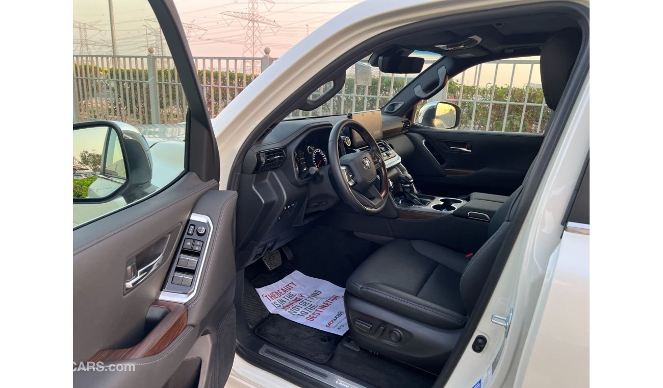 Toyota Land Cruiser LC300 VX 3.5L TWIN TURBO