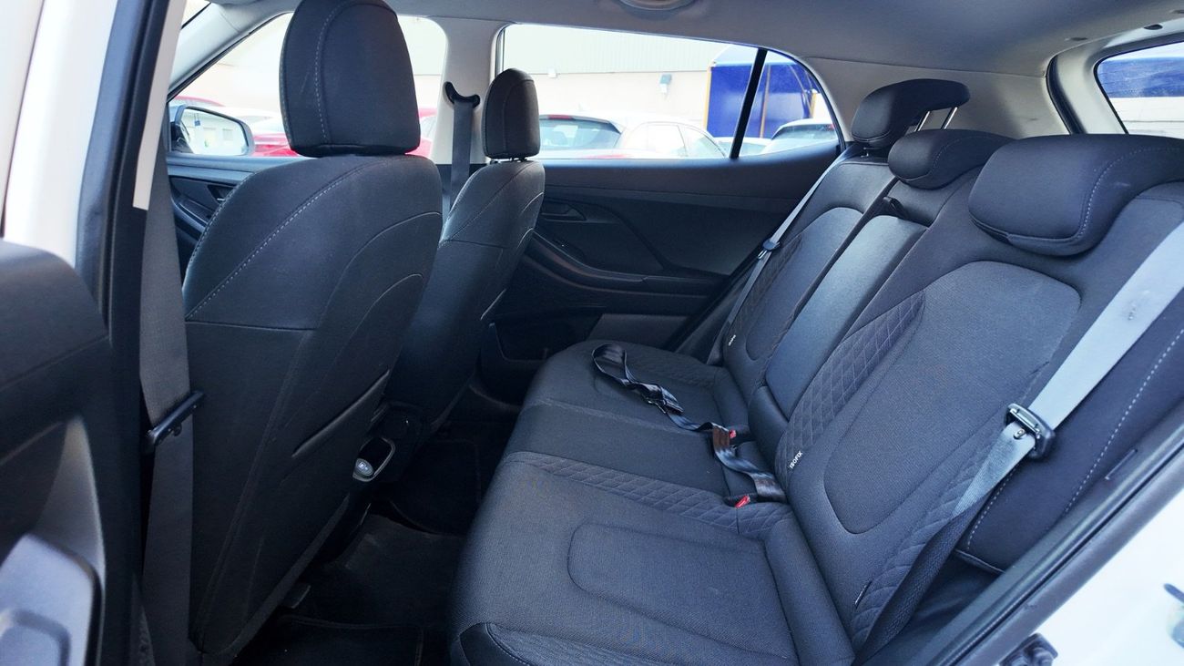 هيونداي كريتا Base 1.6L