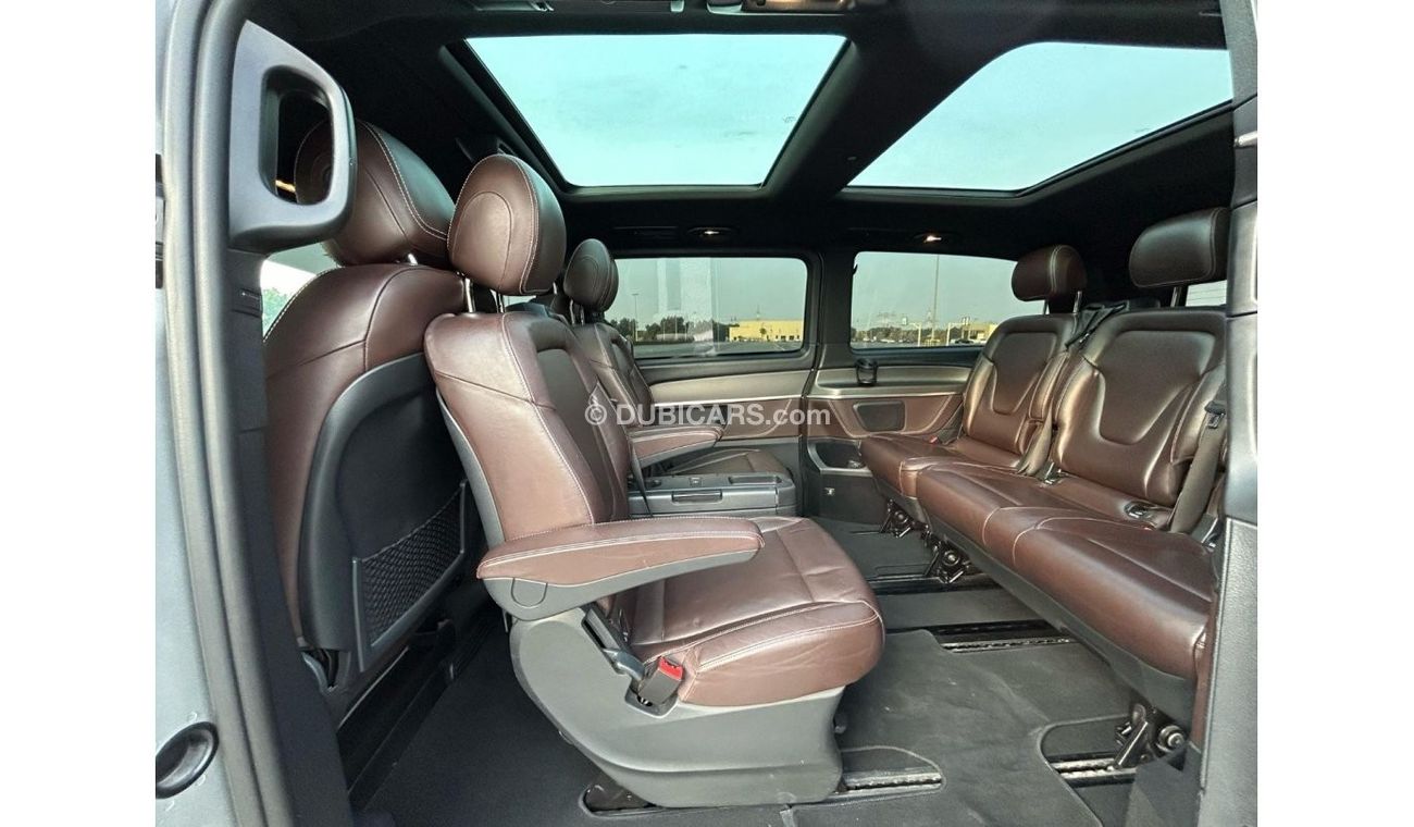 Mercedes-Benz V 220 V-220 Diesel V4 Full Option // Perfect Condition in side out side //