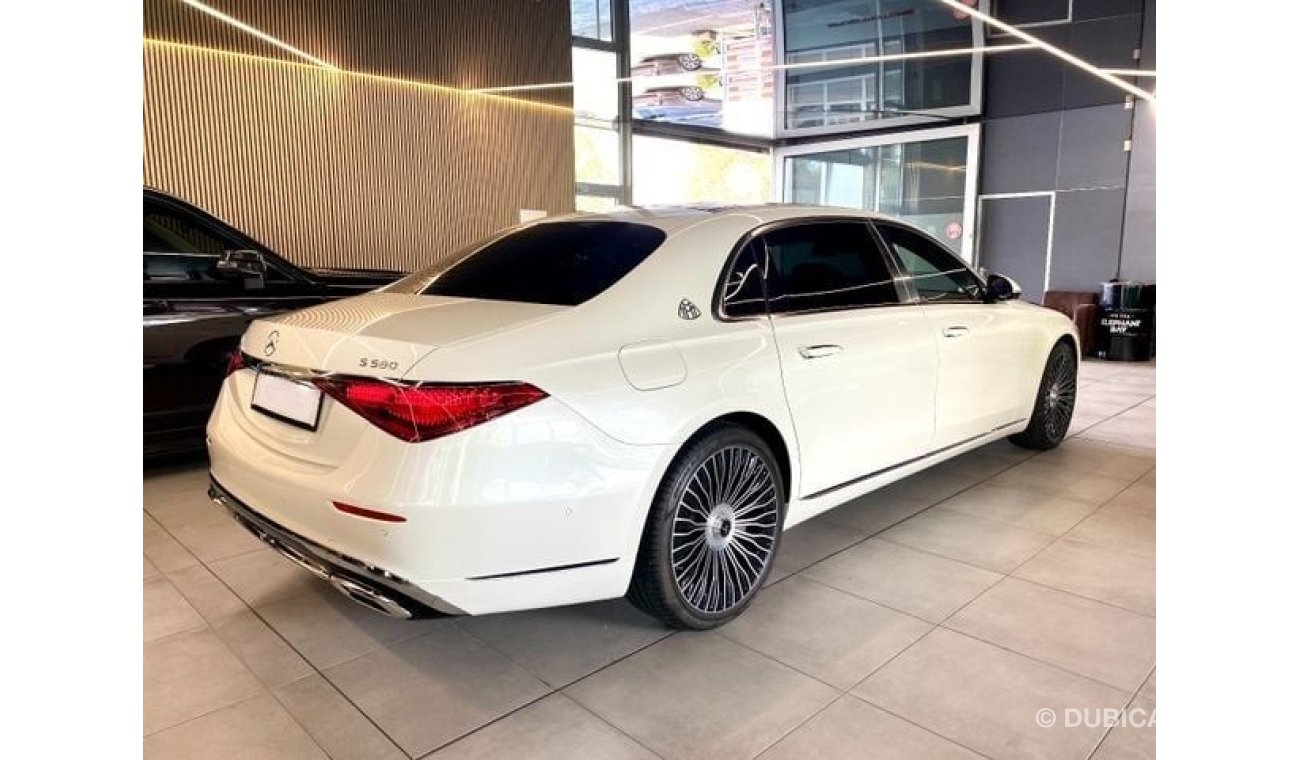 Mercedes-Benz S580 Maybach