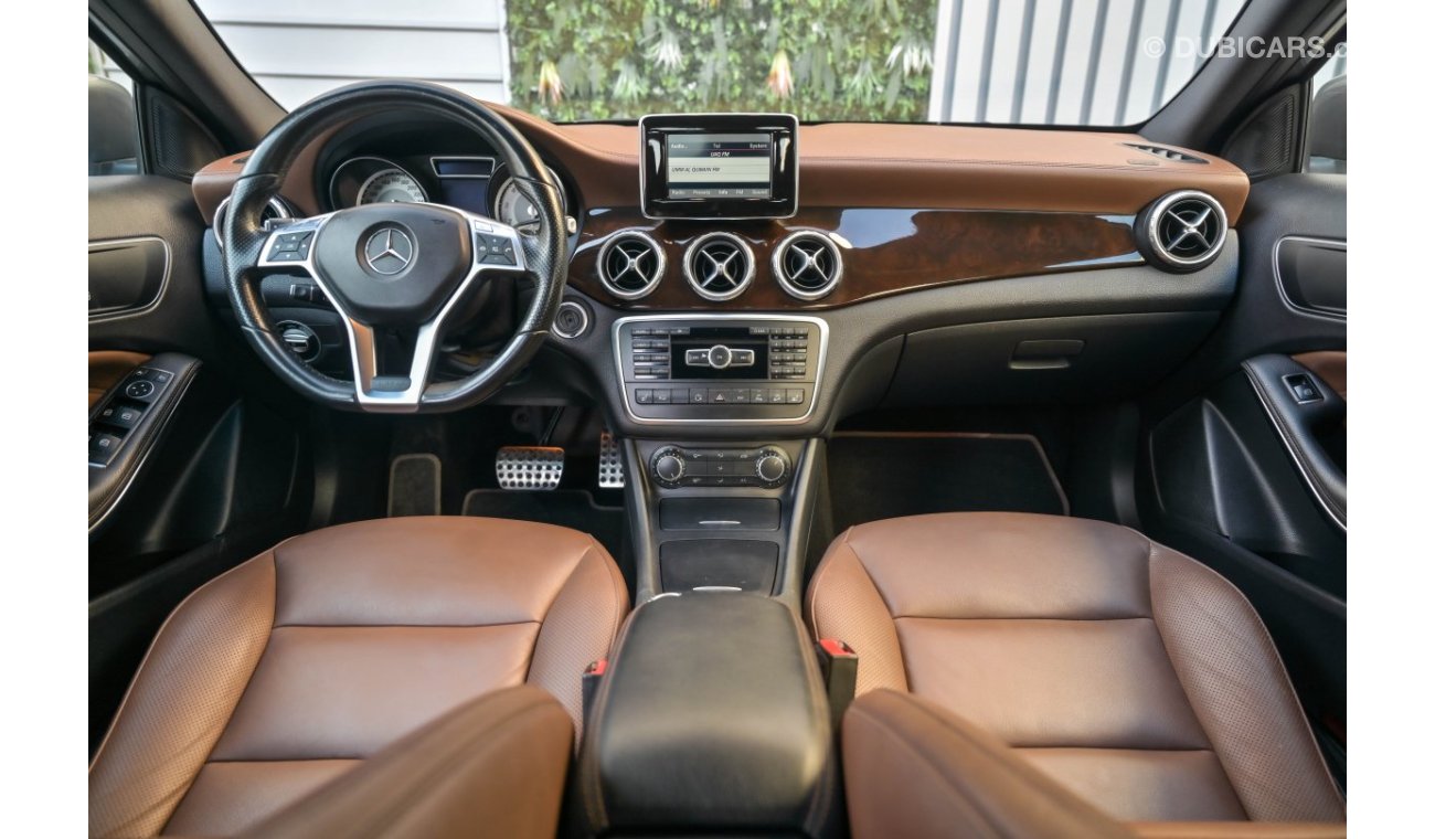 Mercedes-Benz GLA 250 250 4Matic  | 2,135 P.M (4 Years)⁣ | 0% Downpayment | Spectacular Condition!