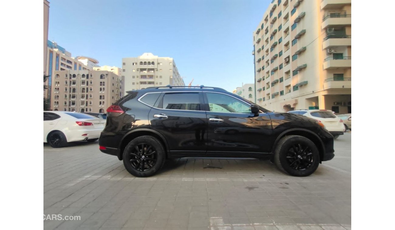 نيسان روج NISSAN ROGUE 2.5L // 2018 // AWD SV MIDNIGHT , VERY GOOD CONDITION // FOR EXORT OR LOCAL