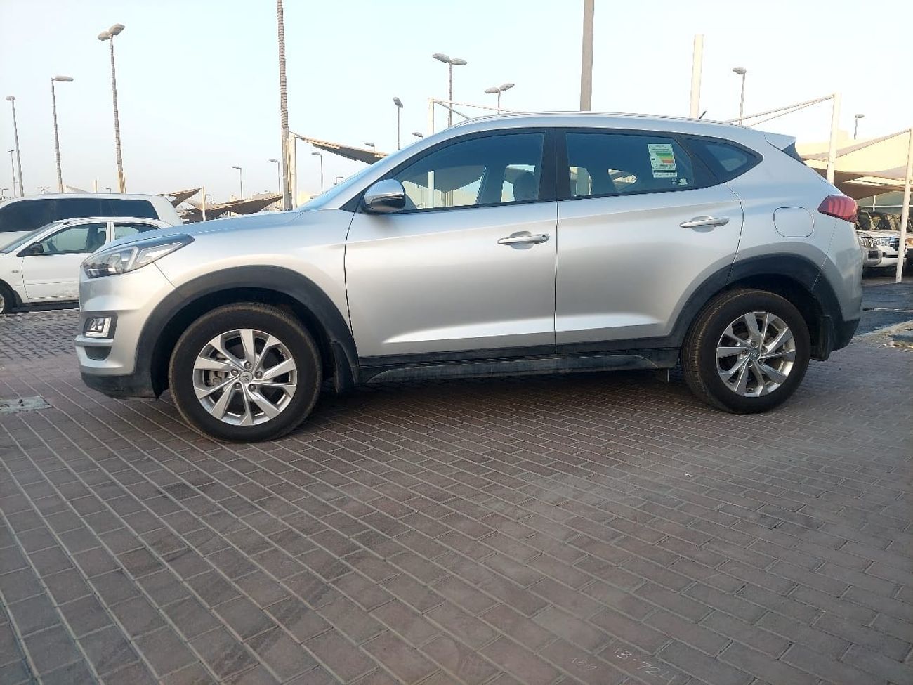 هيونداي توسون 2.4L PETROL AUTOMATIC TRANSMISSION