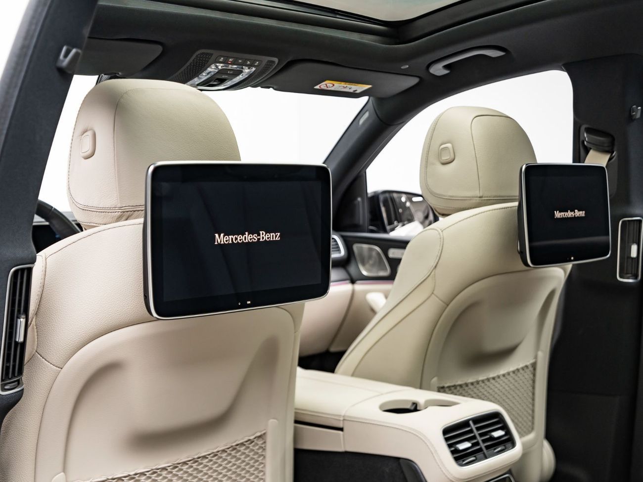 مرسيدس بنز GLS 450 Premium + 3.0L (389 HP)