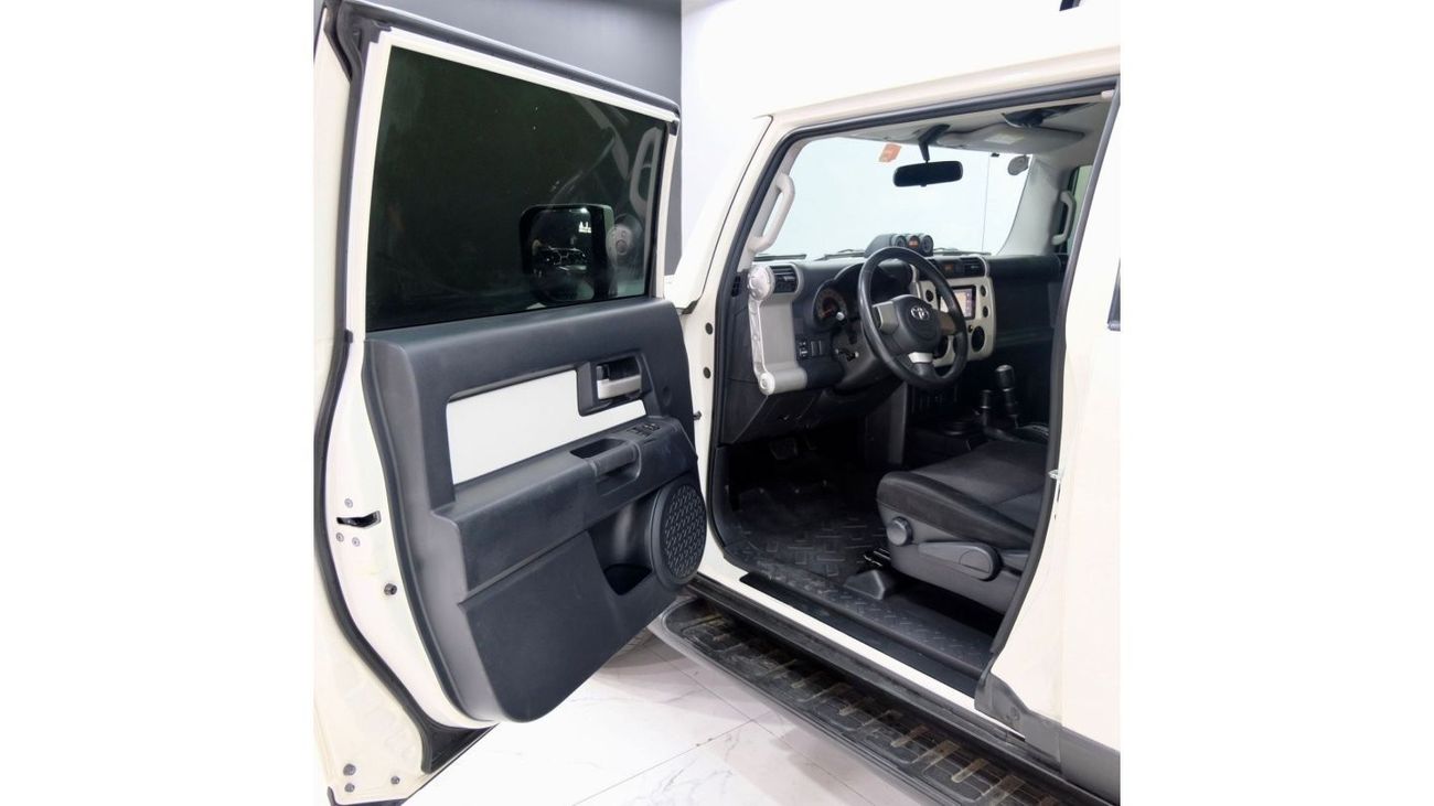 Toyota FJ Cruiser 2020 Toyota FJ Cruiser GXR, 4.0L V6 Petrol, Automatic, 4wd