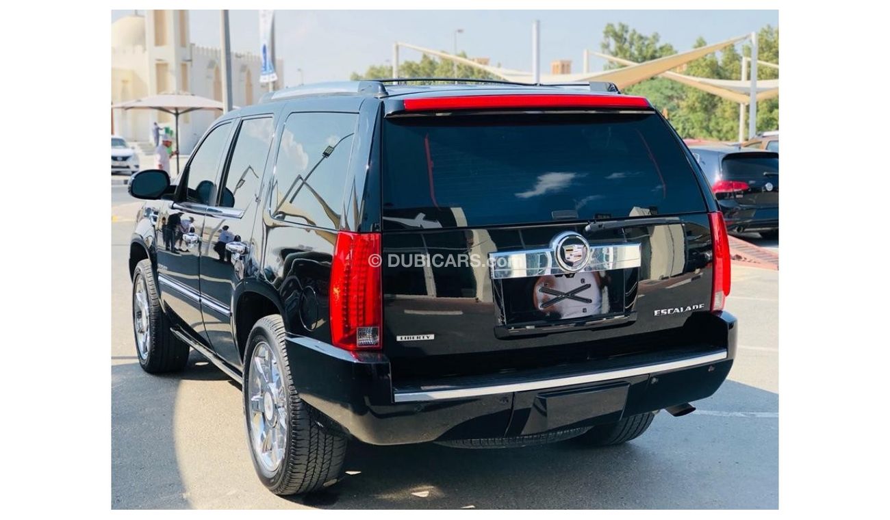 Cadillac Escalade Cadillac Escalade full option GCC perfect condition