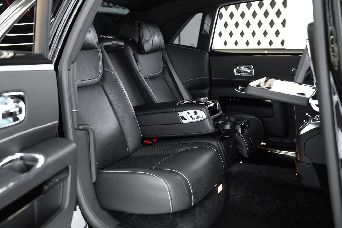 رولز رويس جوست EWB 6.6L