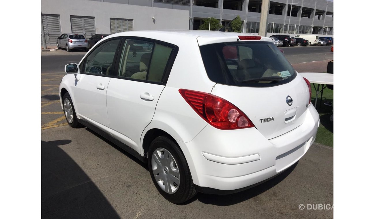 Nissan Tiida