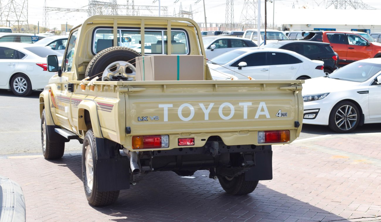 Toyota Land Cruiser Pick Up LX V6