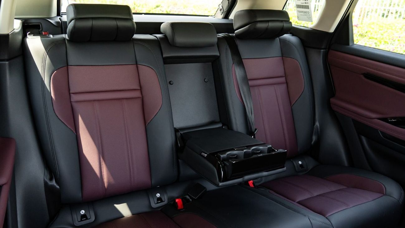 لاند روفر رانج روفر إيفوك 2025 | RANGE ROVER EVOQUE 249PS PREMIUM HONOR