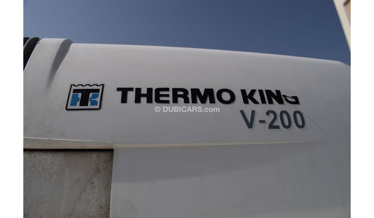 Toyota Hiace Toyota Hiace 6 seater chiller van, model:2015. Excellent condition