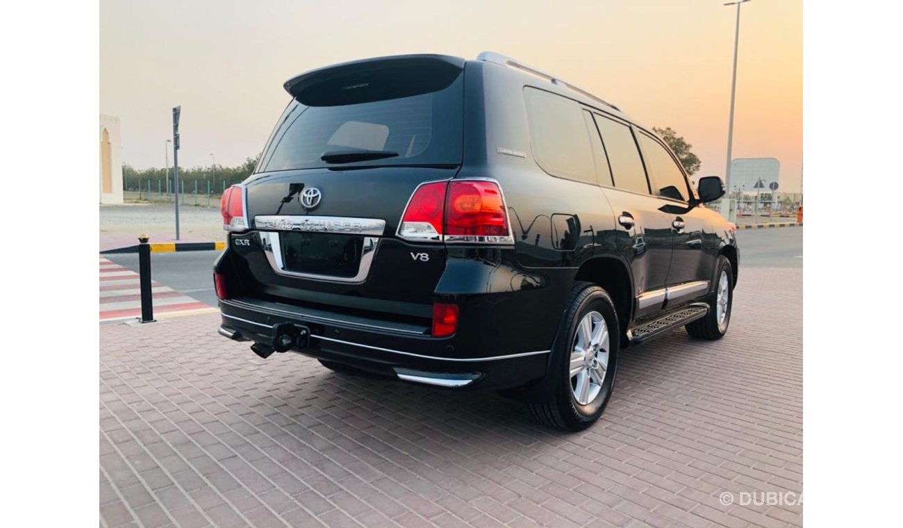 Toyota Land Cruiser LAND CRUISER - 2015 - GXR FULL - V8 GCC