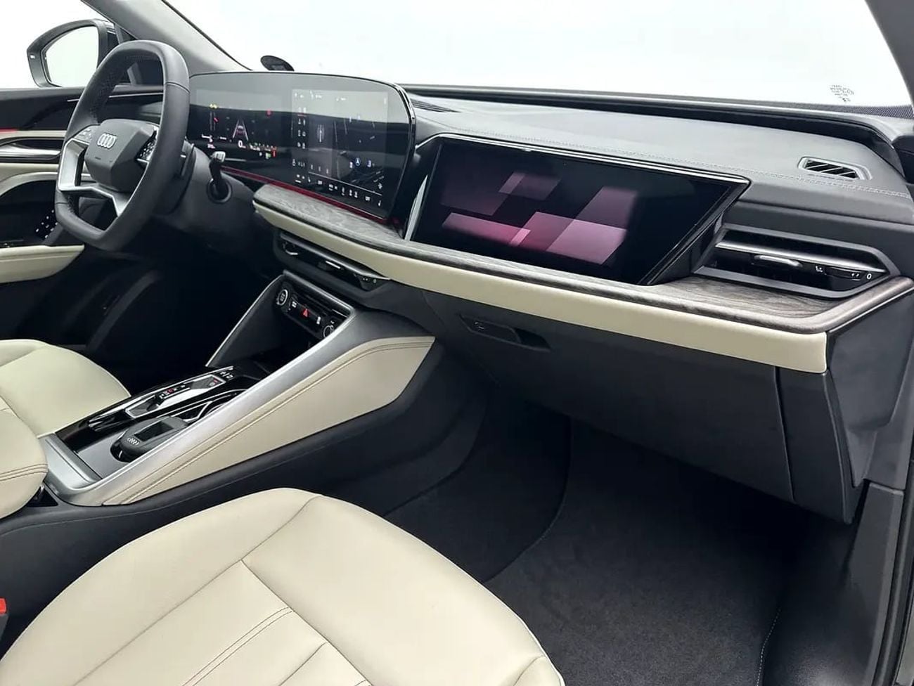 أودي Q5 45 TFSI ADVANCED