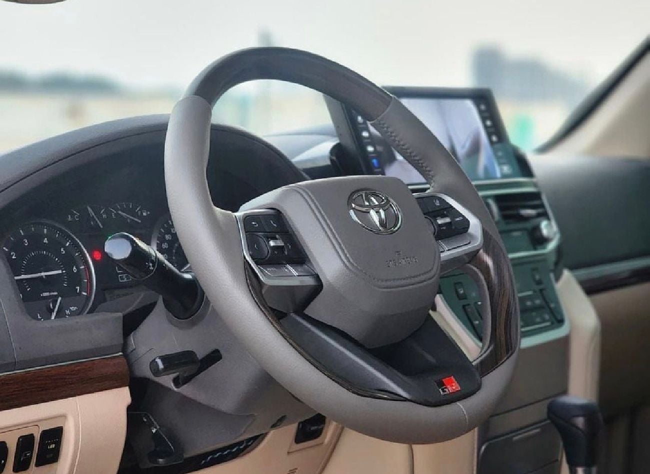 Toyota Land Cruiser GXR 2016 Model VXR V8 Facelift to 2024 Shape Exterior and Interior Full Upgrade