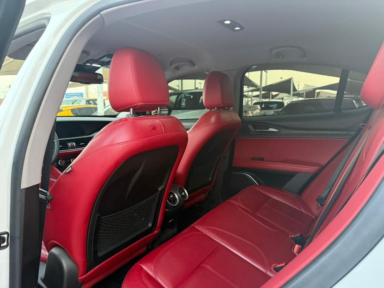 Alfa Romeo Stelvio Light Edition 2.0L