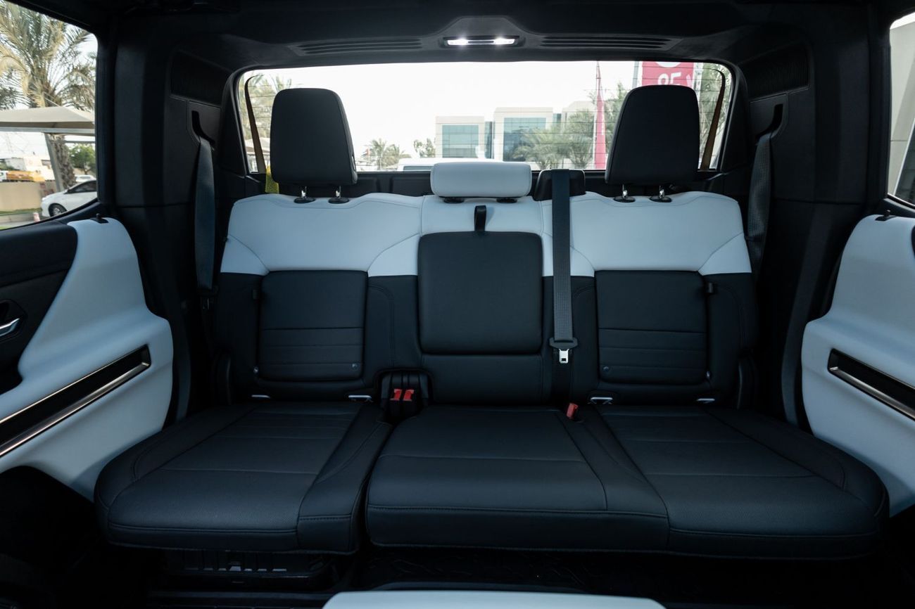 جي أم سي همر EV GMC Hummer 3500 EV First Edition Crew Cab 2022 American Specs with Flexible Down-Payment.