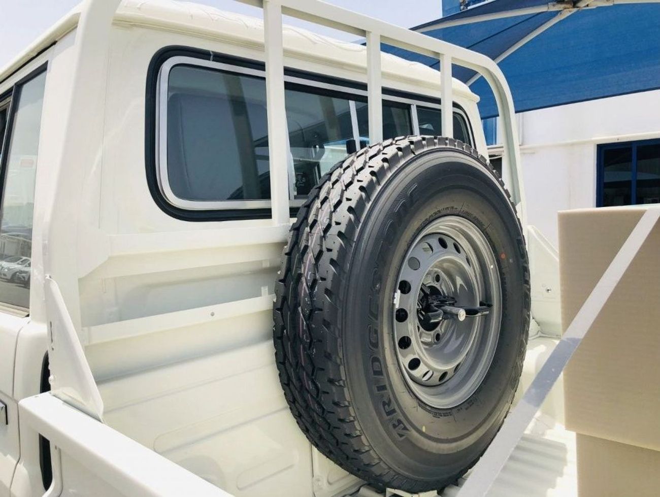 Toyota Land Cruiser Pick Up 79 V6 4.0L Petrol MY24 Brand New