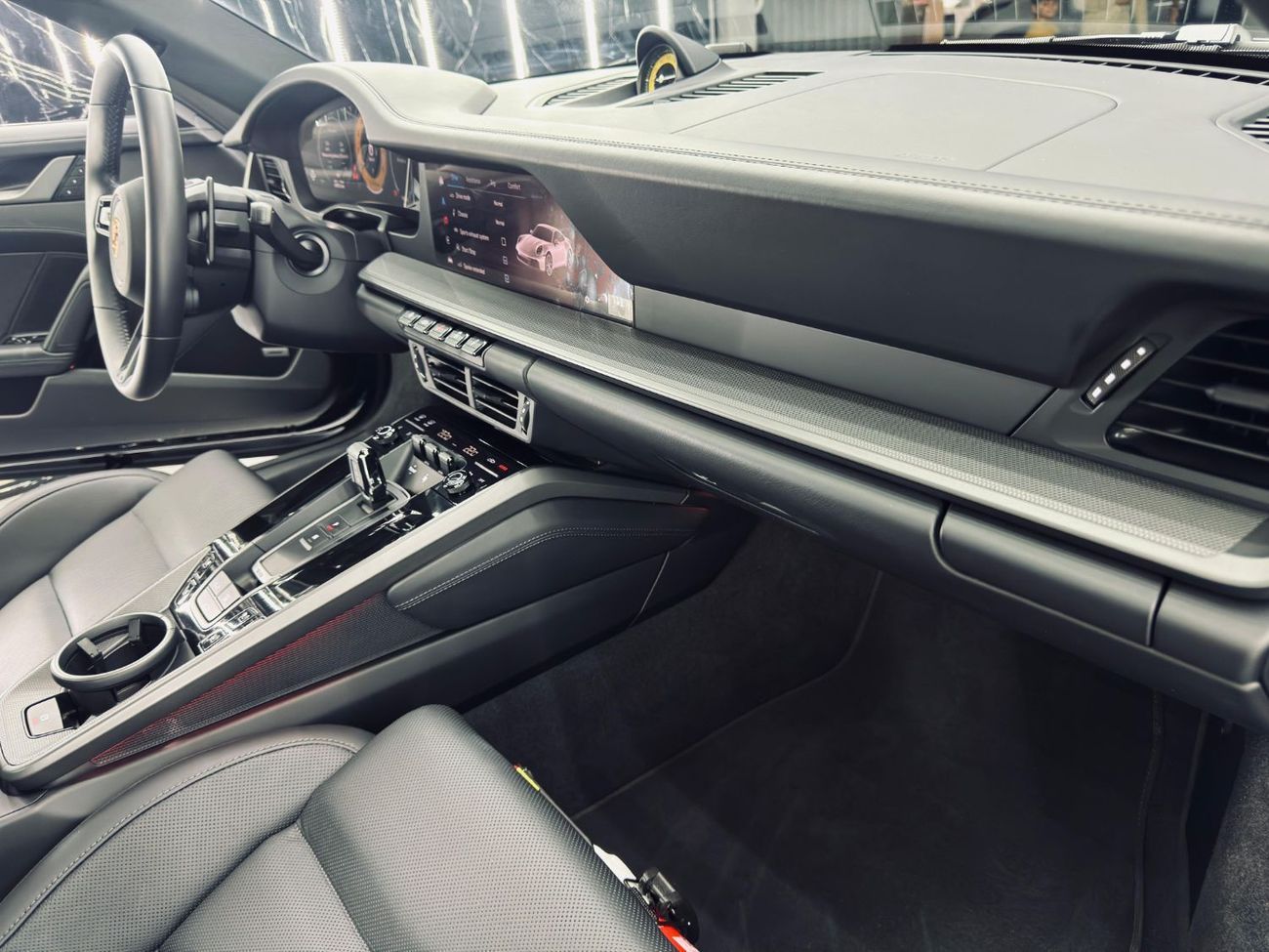 بورش 911 Carrera 3.0L (388 HP) Coupe 2025 Porsche 911, 2 Years Porsche Warranty, Sport Chrono Package, Very L