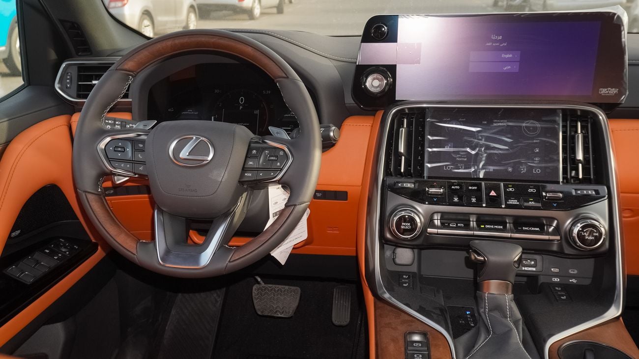 لكزس LX 600 KURO 3 5L V6  4 Seats