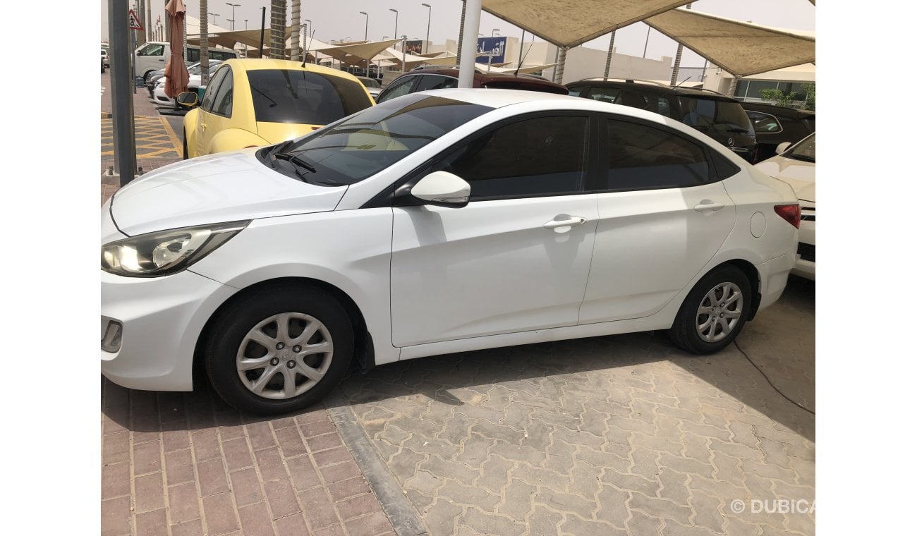 هيونداي أكسنت Hyundai accent,model:2014. excellent Condition