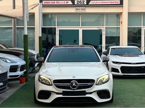 Mercedes-Benz E 63S MERCEDES BENZ AMG E63s GCC 2017 Perfect Condition 6 buttons Full option Full Option Full carbon fibe