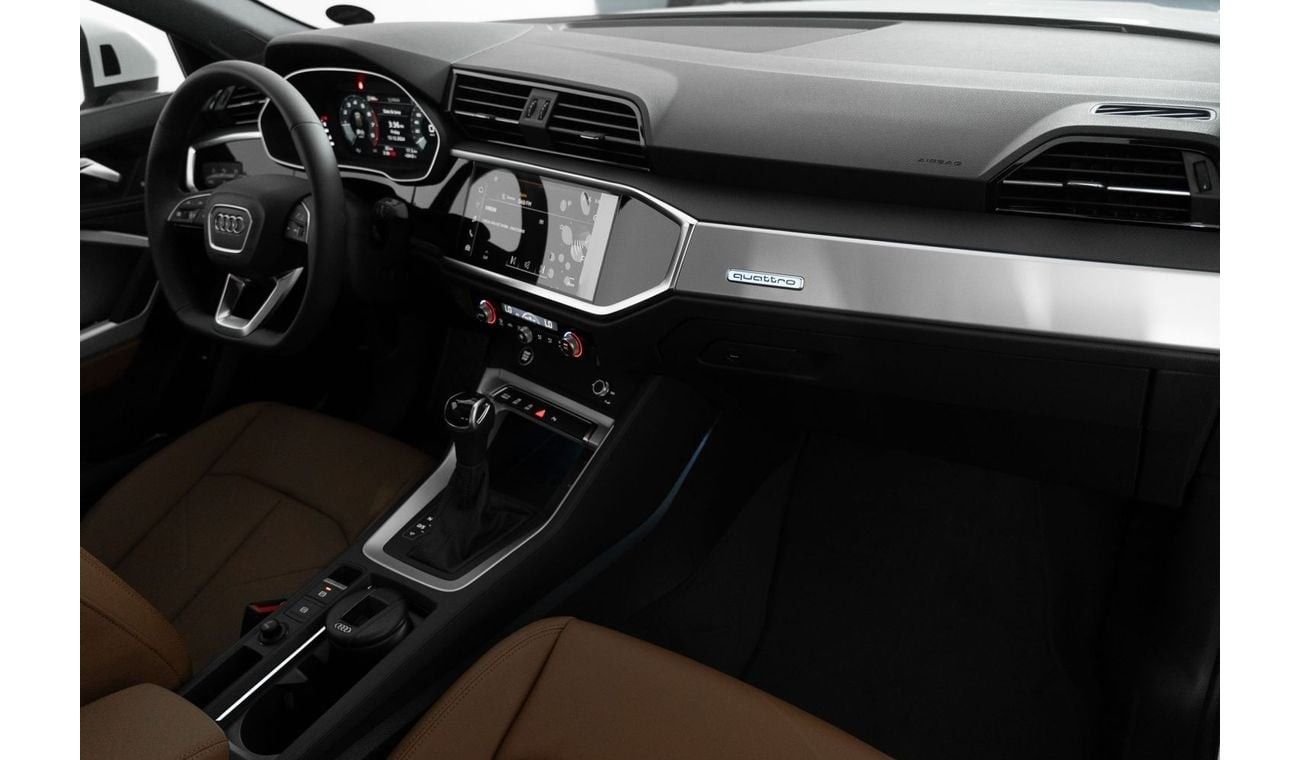 أودي Q3 40 TFSI quattro 2.0L Sportback